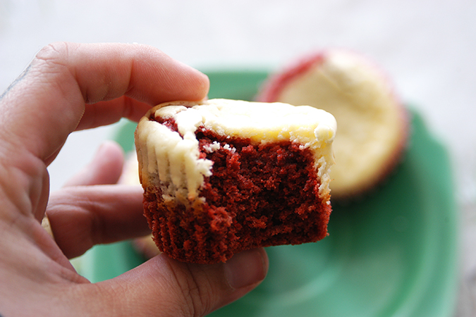 red velvet muffins