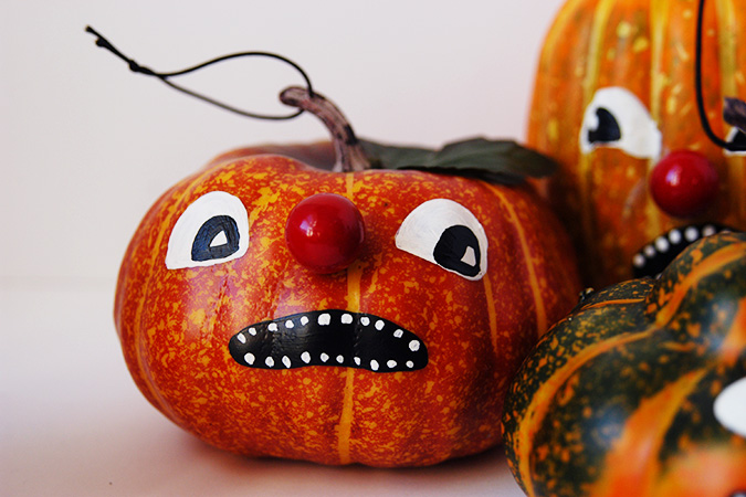 Painted Halloween Pumpkins DIY – My Paper Crane